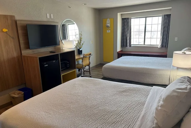 غرفة قياسية بسريرين كوين، Days Inn by Wyndham near Kansas Speedway 8/10