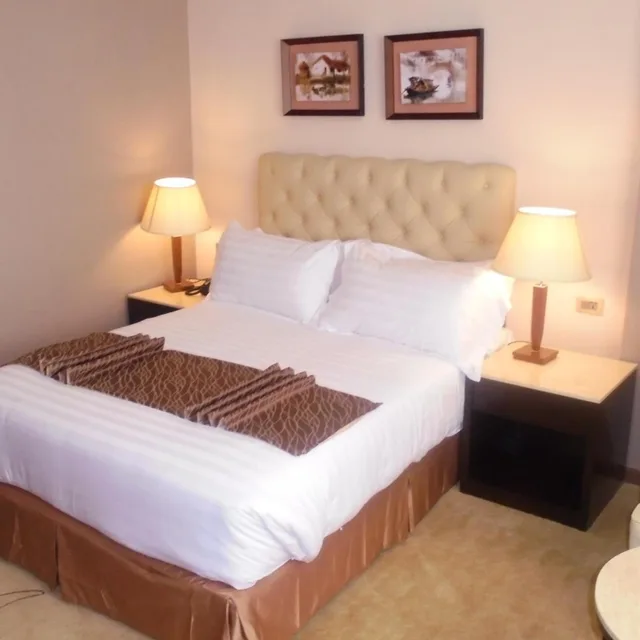 جناح جونيور، Getfam Hotel 5/8