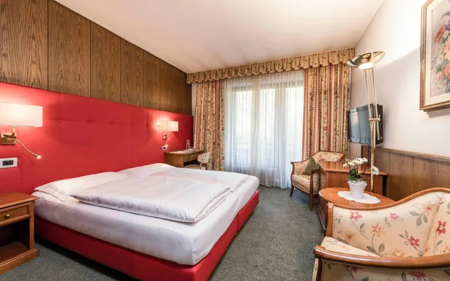 Standard, Double Bed, Grunerbaum Hotels 5/9