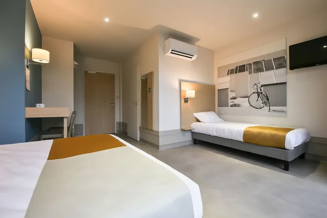 غرفة ثلاثية بشرفة، Hotel Vent d'Eden Park 1/4