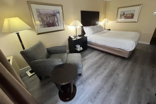 غرفة قياسية بسرير كوين، Quality Inn Saint-Jean-sur-Richelieu 9/10