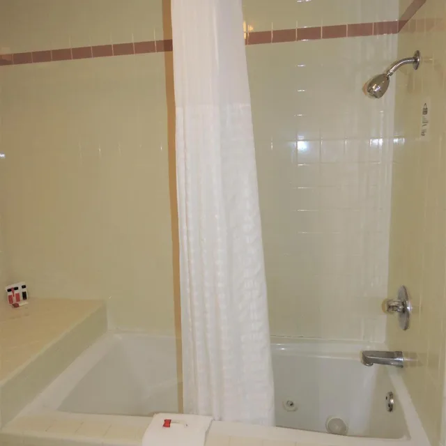 غرفة بسريرين كوين، Mission Inn and Suites 8/8