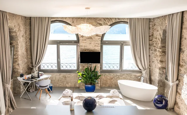 Prestige, Suite, King Bed, Lake View, Relais Villa Porta 5/7