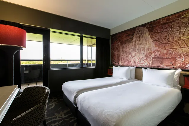 غرفة قياسية بسريرين منفصلين، Leonardo Hotel Den Haag Babylon 2/4
