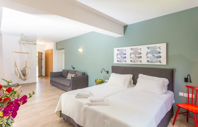 Chill, Suite, Twin Beds, Private Garden, Sofa، Paralos Irini Mare 2/5