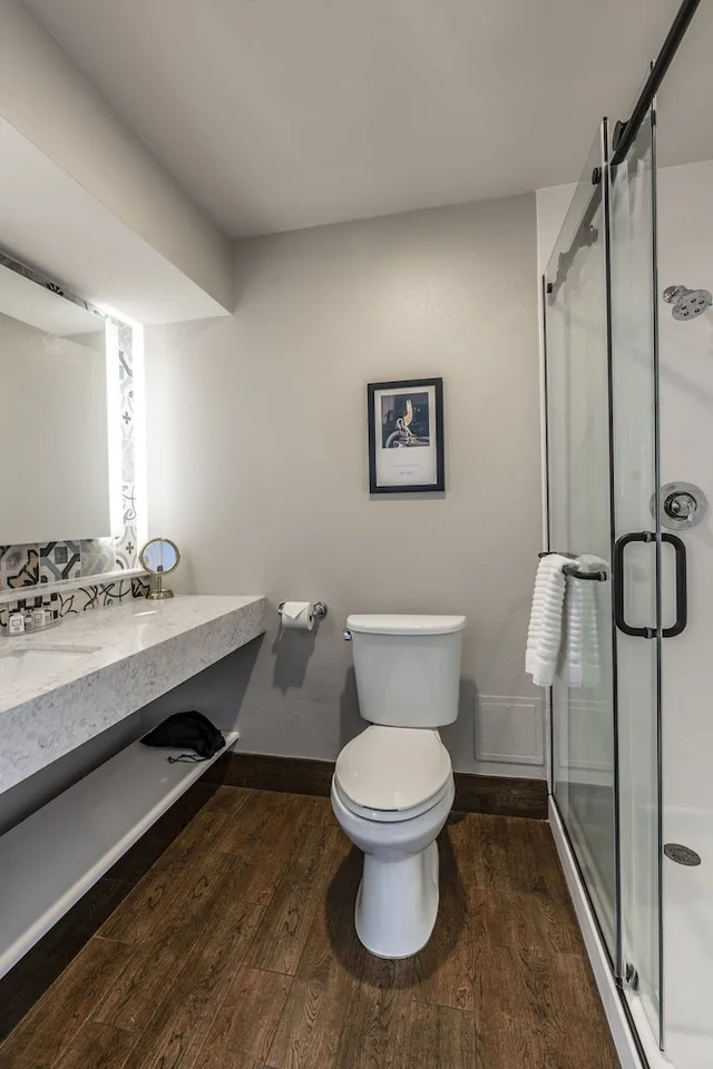 Upgrade, King Bed، St Charles Coach House, Ascend Hotel Collection 10/10