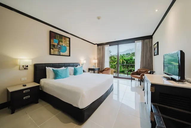 Deluxe, King Bed, Volcano View، Royal Corin Thermal Water Spa and Resort 2/7