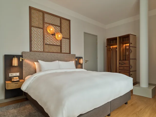 جناح بسرير كينج، voco The Hague 2/6
