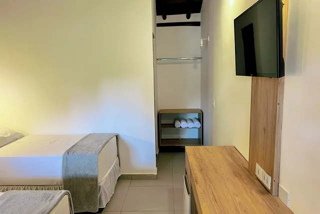 غرفة كومفورت ثلاثية بسرير كوين وسرير فردي، Velinn Pousada Bromelias 6/10