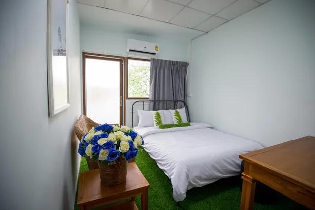 Room, Double Bed, External Bathroom، Victory Park Hostel 5/10