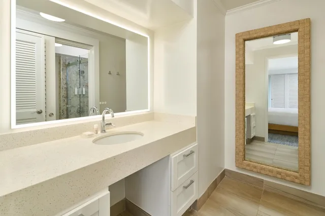 Royal, Ocean, Suite, 3 King Beds، OUTRIGGER Kauai Beach Resort & Spa 10/10