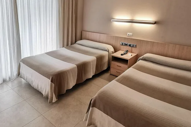Standard, Double or Twin Bed, Acuazul Hotel 3/6