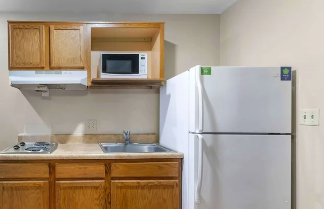 Standard, 2 Double Beds, Extended Stay America Select Suites Lubbock West 5/5