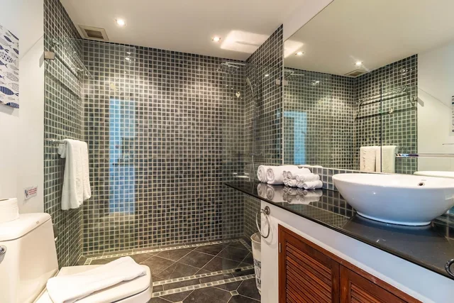 Andaman, 2 Bedrooms, Suite, Queen and Twin Beds، Kamala Beach Estate 8/10