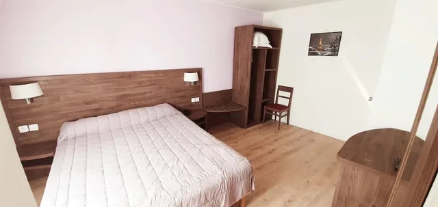 غرفة مفردة بسرير فردي، Hotel Des Pyrenees 2/4