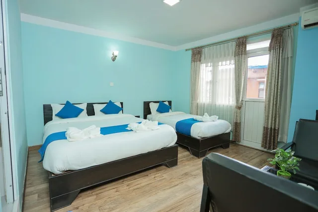 غرفة عائلية بسرير مزدوج وسرير فردي، Hotel Access Nepal 10/10