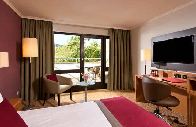غرفة كومفورت بسرير مزدوج مع أريكة، Leonardo Royal Hotel Baden Baden 7/10