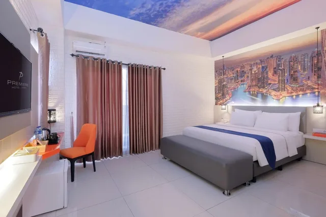 غرفة بريميير بسرير مزدوج، Premiere Hotel Tegal 1/1