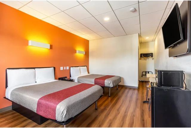 غرفة بسريرين مزدوجين، Motel6 Elizabeth, NJ - Newark Liberty Intl Airport 3/4