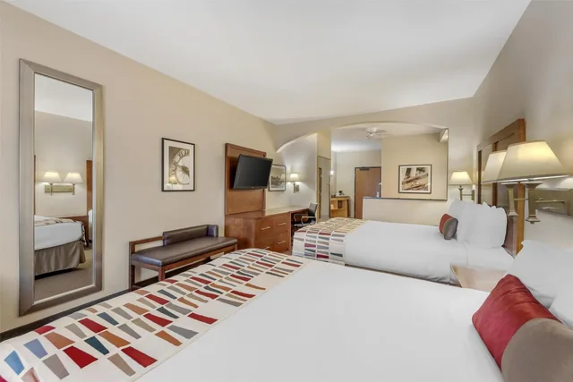Suite, 2 Queen Beds, Accessible, Best Western Alamo Suites 1/4