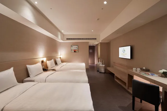 غرفة اقتصادية رباعية، Grand Bay Resort 1/2