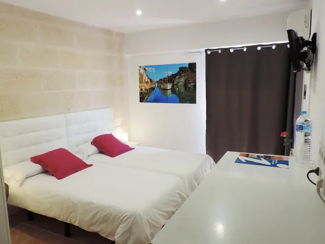 استوديو اقتصادي بسريرين منفصلين بمطبخ، Marblau Hostal 3/5