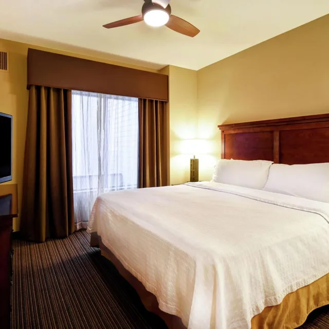 جناح بسرير كينج بغرفة نوم واحدة مع أريكة، Homewood Suites By Hilton Kalispell Mt 1/10