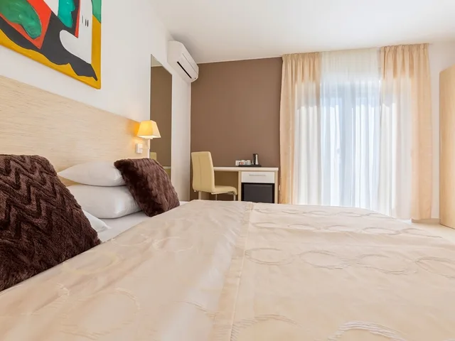 غرفة سوبيريور بسرير مزدوج، Villa Liburnum 5/7
