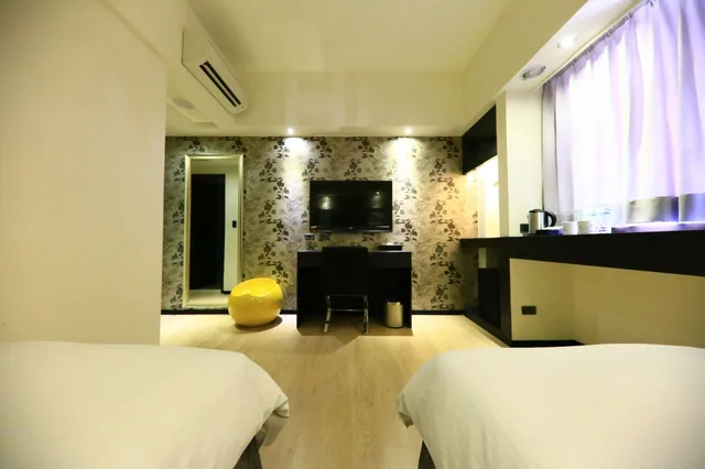 غرفة قياسية بسريرين منفصلين، Talmud Hotel Taichung 7/8