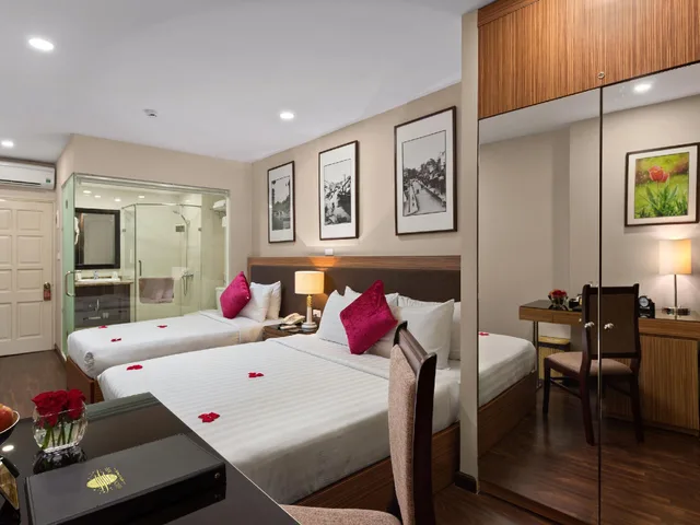 Semi Room, Deluxe, 2 Semi Double Beds، Golden Moon Suite Hotel 1/1