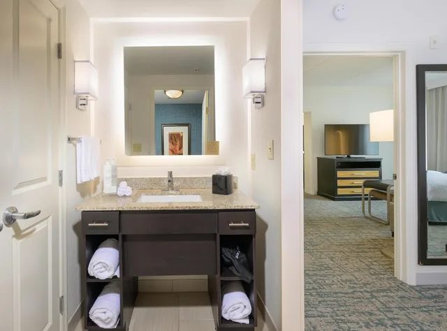 2 Bedrooms, Suite, 1 King and 2 Queen Beds, Homewood Suites Atlanta Airport North 6/6