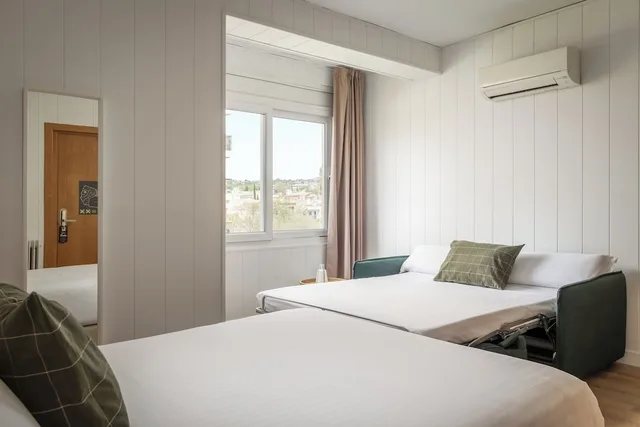 غرفة قياسية رباعية، Hotel Margarit 2/7
