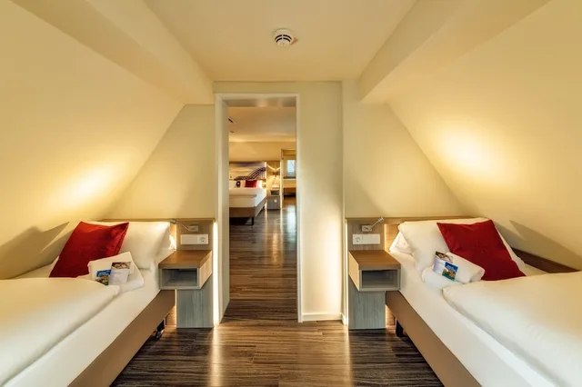 غرفة عائلية بسرير كينج وسريرين منفصلين، Cityclass Caprice Am Dom 2/5