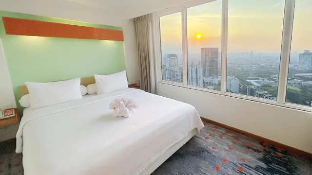 جناح بسرير كينج، Harris Suites Fx Sudirman 1/3