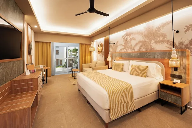 جناح جونيور بسرير مزدوج بإطلالة على الحديقة، Riu Palace Peninsula All Inclusive 2/6