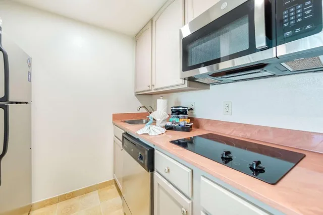 جناح استوديو بسرير كينج مع أريكة لذوي الإعاقة، Homewood Suites by Hilton East Rutherford - Meadowlands, NJ 4/5