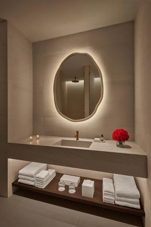 1 Bedroom, Roof Top, Opera, Penthouse Suite, Suite, King Bed, Opera View, Private Poolterrace، The Madrid EDITION 5/5