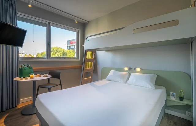 غرفة سوبيريور بسرير مزدوج مع أريكة، Ibis Budget Barcelona Viladecans 2/9