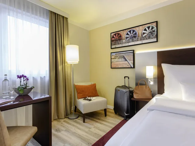 غرفة سوبيريور بسرير كينج، Mercure Hotel Duisburg City 4/5