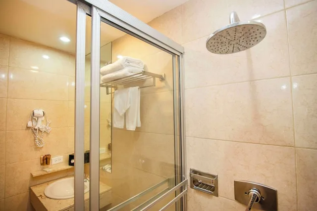 جناح بسرير كينج بشرفة، Hotel Bambito by Faranda Boutique, a member of Radisson Individuals 7/7