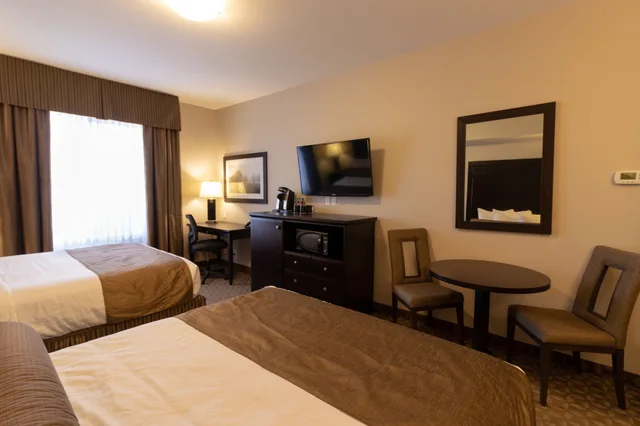 جناح استوديو سوبيريور بسريرين كوين، The Kanata Inns Whitecourt 4/6