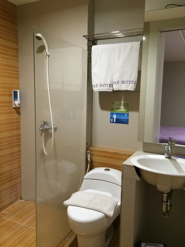 غرفة ديلوكس بسريرين منفصلين، Pax Hotel Jakarta 2/3