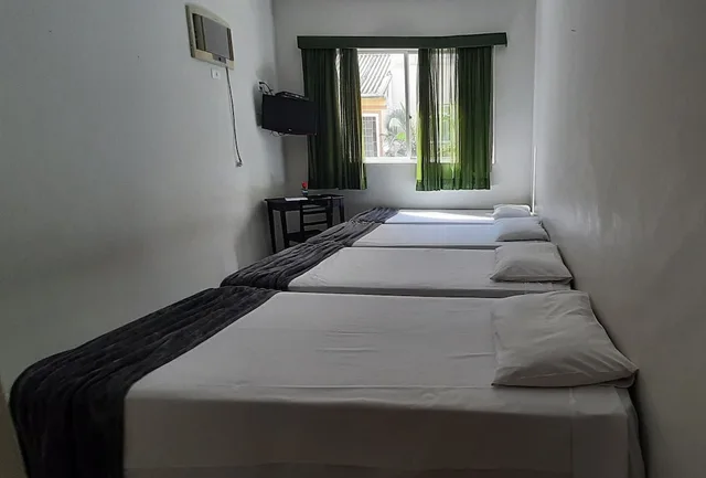 غرفة قياسية رباعية بأربعة أسرّة، Angrense Hotel 4/6