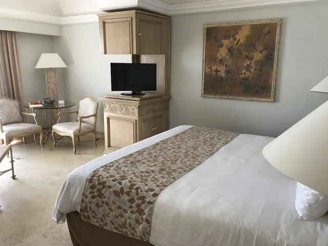 Grand, Deluxe, King Bed, Grand Isla Navidad Golf & Spa Resort with Marina 4/10