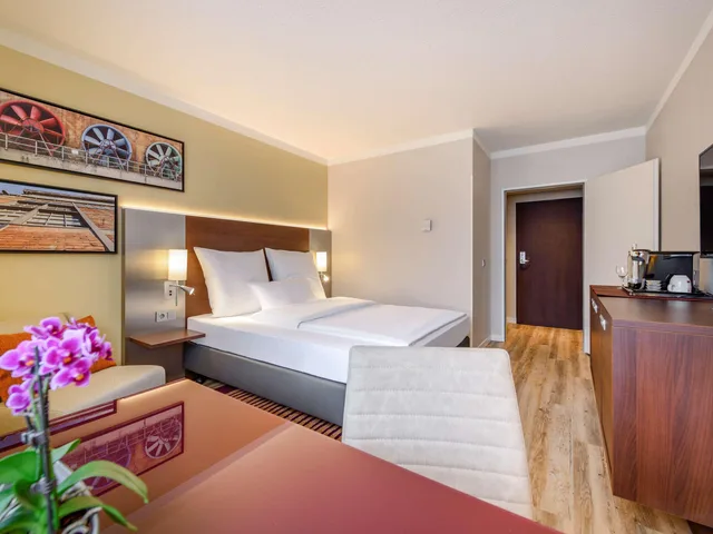 غرفة قياسية مفردة بسرير مزدوج، Mercure Hotel Duisburg City 2/5