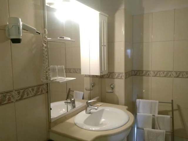 غرفة بسرير مزدوج بإطلالة على الحديقة، Hotel Mira D Aire 5/6