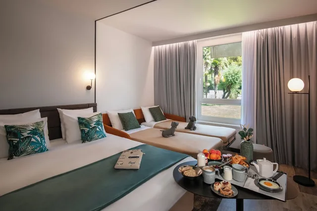 غرفة سوبيريور بسرير مزدوج مع أريكة، Novotel Nice Aeroport Cap 3000 4/10