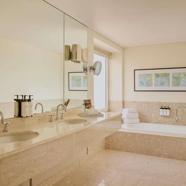 جناح سيغنتشر بسرير كينج بإطلالة على المدينة في طابق مرتفع، SOFITEL BRISBANE CENTRAL 8/8