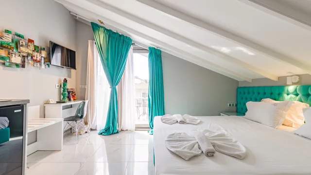 غرفة ديلوكس بسرير كوين، Art Boutique Hotel 2/10