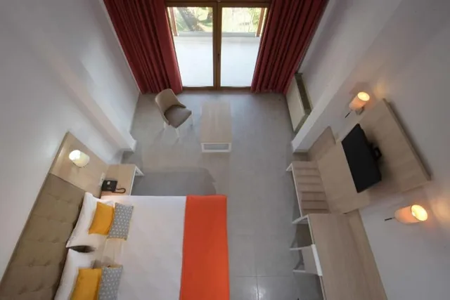 Maisonette, Twin Beds, Sofa، Aristoteles Holiday Resort & Spa 2/2